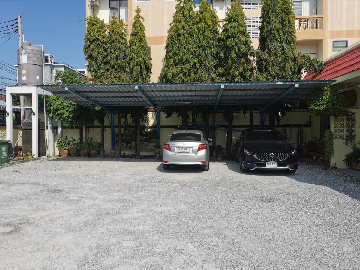 Samiya Guesthouse Bang Saen Luaran gambar