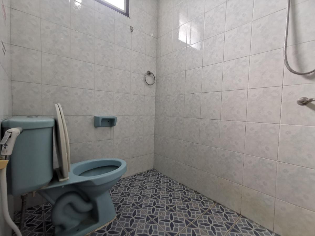 Samiya Guesthouse Bang Saen Luaran gambar